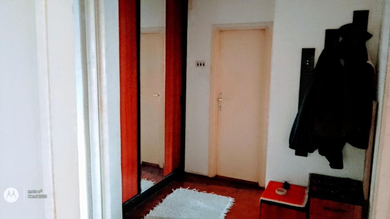 Men Who Knit Apartment Beograd Ngoại thất bức ảnh